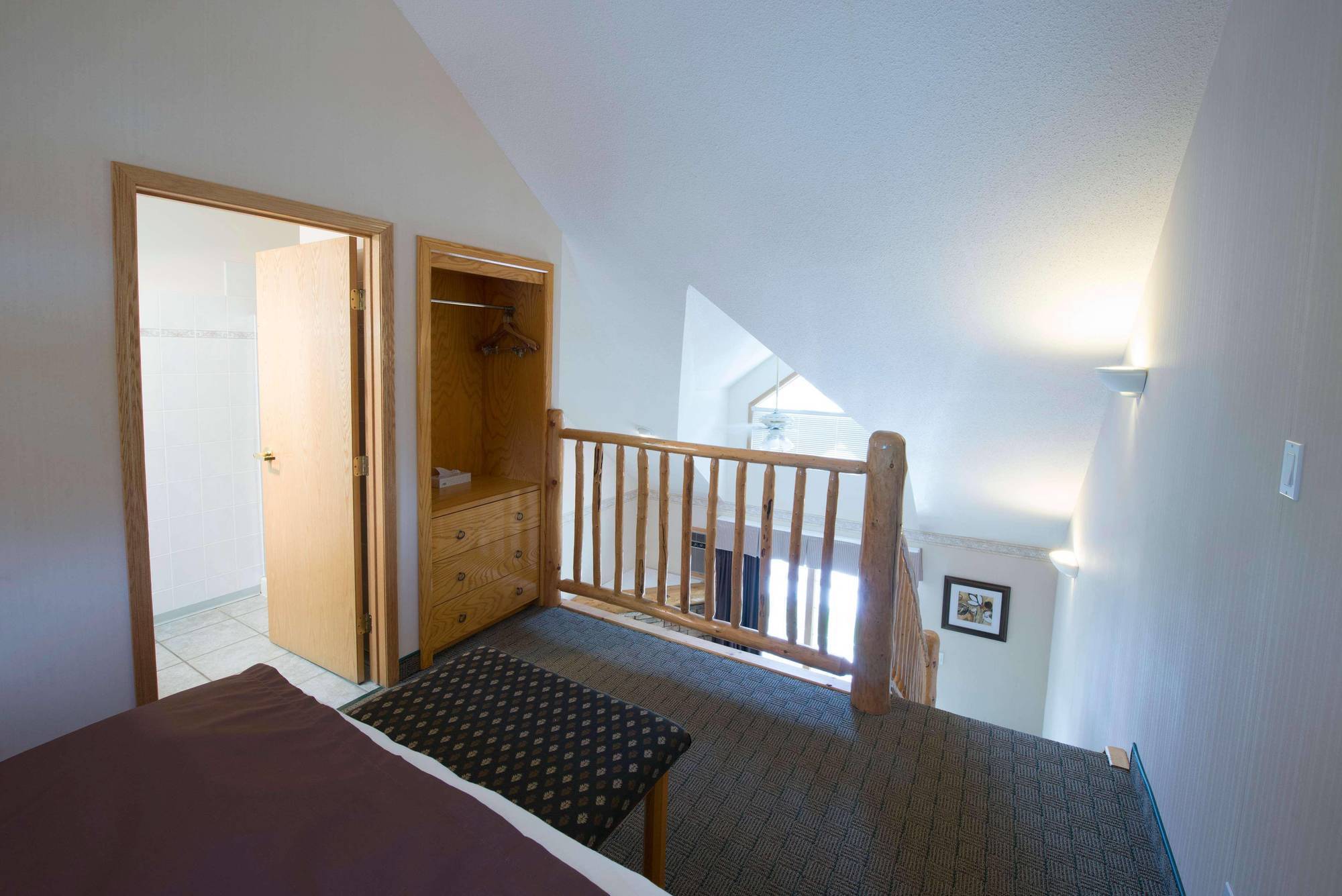 Waterton Glacier Suites Kültér fotó